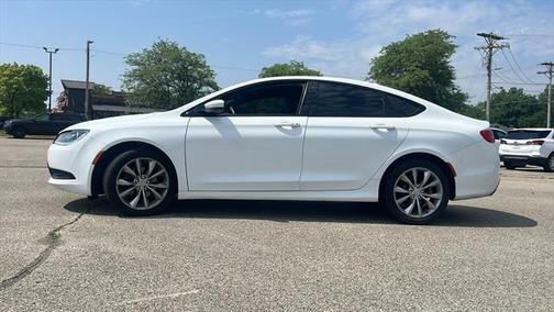 2016 Chrysler 200 S