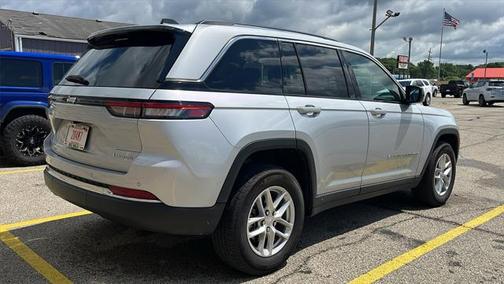 2024 Jeep Grand Cherokee Laredo
