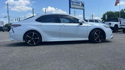 2019 Toyota Camry XSE