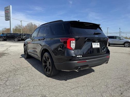 2023 Ford Explorer ST-Line