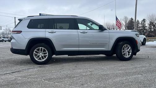 2021 Jeep Grand Cherokee L Laredo