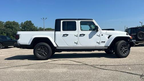 2025 Jeep Gladiator Sport S