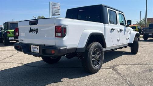 2025 Jeep Gladiator Sport S