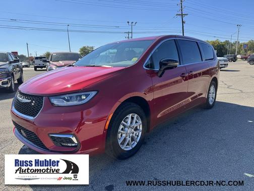 2026 Chrysler Pacifica L