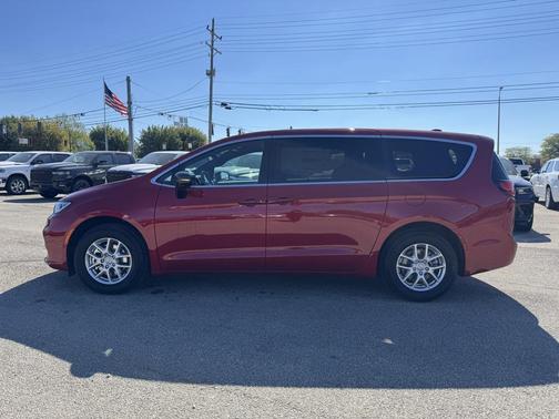 2026 Chrysler Pacifica L