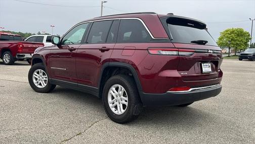 2024 Jeep Grand Cherokee Laredo