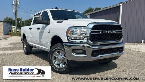 2024 RAM 2500 Tradesman Crew Cab 4x4 6'4' Box