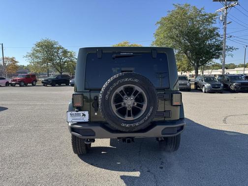 2016 Jeep Wrangler Unlimited Sahara