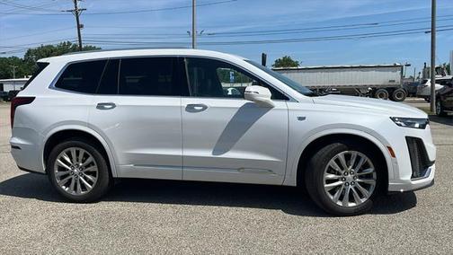 2023 Cadillac XT6 Premium Luxury AWD