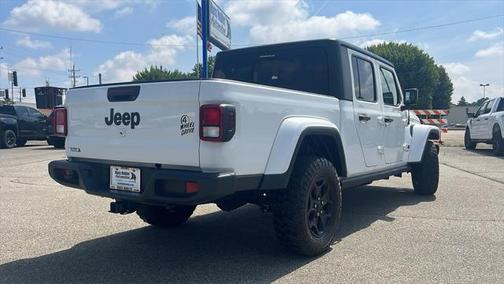 2023 Jeep Gladiator Willys 4x4