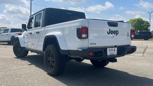 2023 Jeep Gladiator Willys 4x4