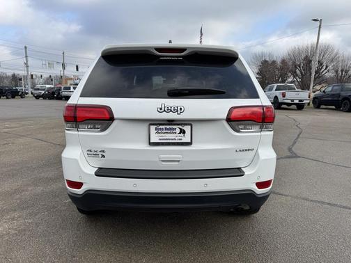 2022 Jeep Grand Cherokee Laredo