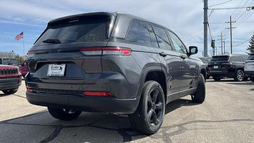 2025 Jeep Grand Cherokee Altitude