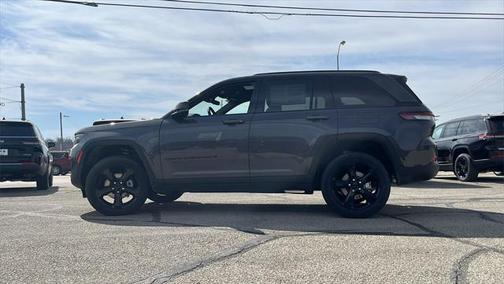 2025 Jeep Grand Cherokee Altitude
