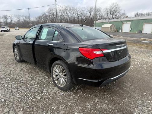 2012 Chrysler 200 Limited
