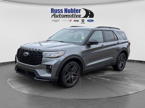 Carbonized Gray Metallic 2025 Ford Explorer ST-Line