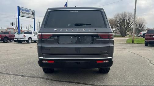2024 Jeep Wagoneer L Series III 4x4