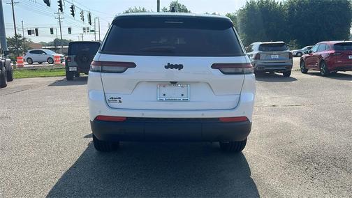 2025 Jeep Grand Cherokee L Altitude