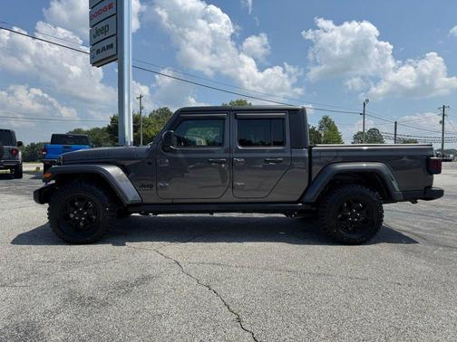 Granite Crystal Metallic Clearcoat 2021 Jeep Gladiator Willys 4x4