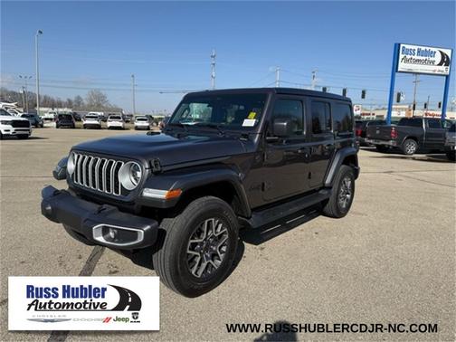 2026 Jeep Wrangler 4-Door Sahara 4x4