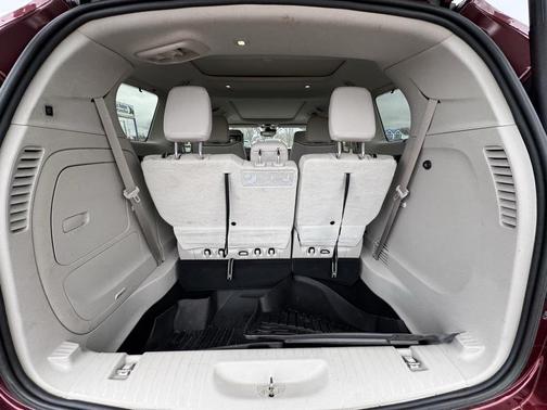 2017 Chrysler Pacifica Hybrid Platinum