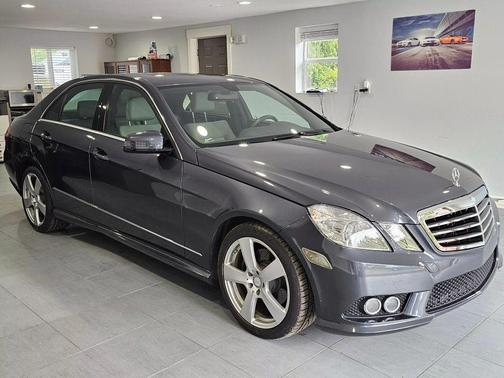 2010 Mercedes-Benz E-Class E 350 Sedan 4D
