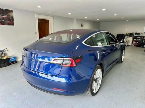 2018 Tesla Model 3 Mid Range