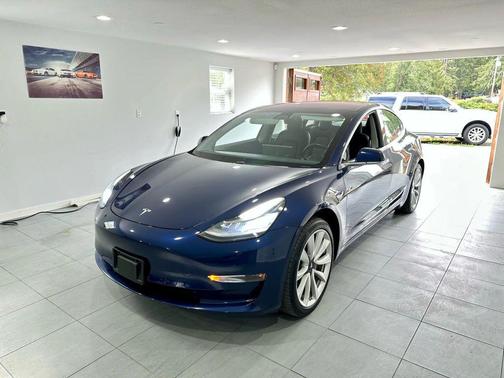 2018 Tesla Model 3 Mid Range