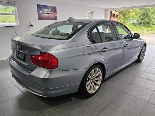 2011 BMW 328 328i Sedan 4D