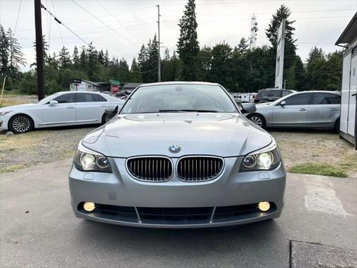 2007 BMW 530 530xi Sedan 4D