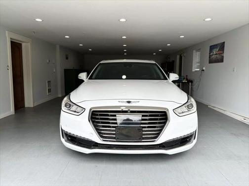 2017 Genesis G90 Premium