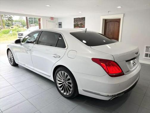 2017 Genesis G90 Premium