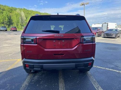 Red Hot Pearlcoat 2026 Jeep Cherokee Limited