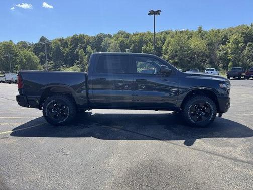 2026 RAM 1500 RAM 1500 WARLOCK CREW CAB 4X4 5'7' BOX
