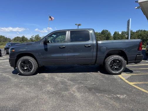 2026 RAM 1500 RAM 1500 WARLOCK CREW CAB 4X4 5'7' BOX