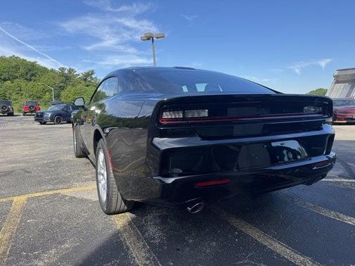 Diamond Black Crystal Pearlcoat 2026 Dodge Charger R/T