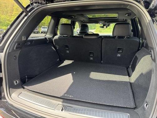2022 Jeep Grand Cherokee Summit