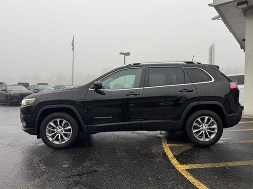 2021 Jeep Cherokee Latitude Lux