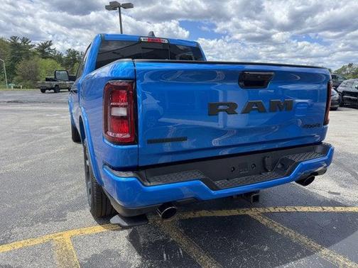 Hydro Blue Pearl-Coat Exterior Paint 2026 RAM 1500 Big Horn/Lone Star