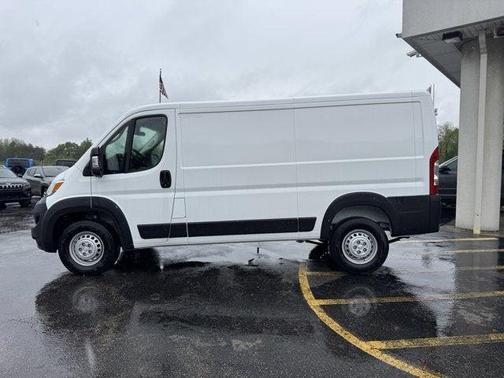 2025 RAM ProMaster 1500 Low Roof