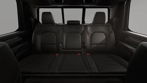 Diamond Black Crystal Pearlcoat 2026 RAM 1500 Limited