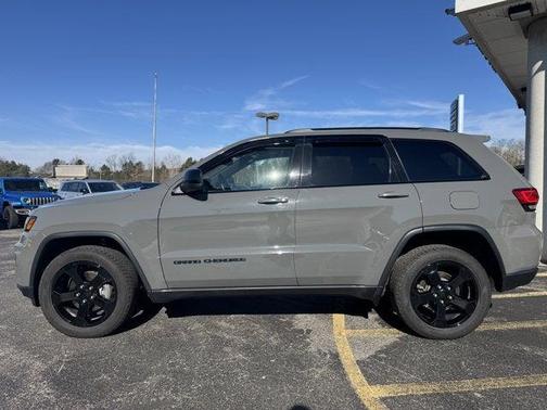 2020 Jeep Grand Cherokee Upland
