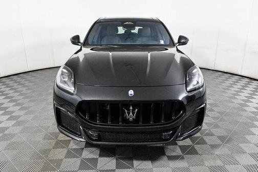 Nero Noctis 2025 Maserati Grecale Trofeo