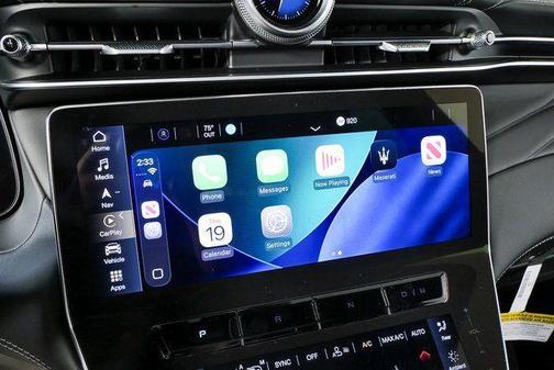 Night 2026 Maserati Grecale Modena