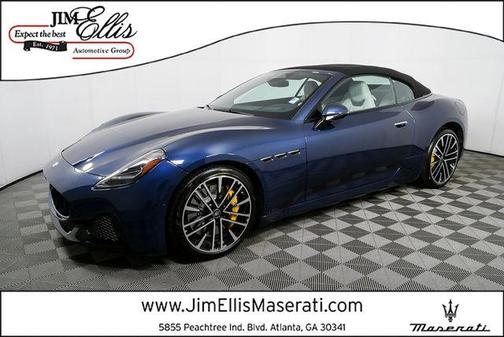 Blu 2026 Maserati GranCabrio BASE