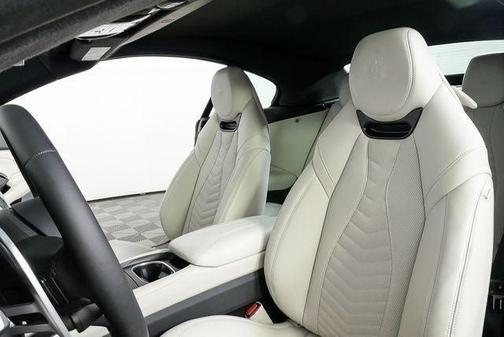 Blu 2026 Maserati GranCabrio BASE