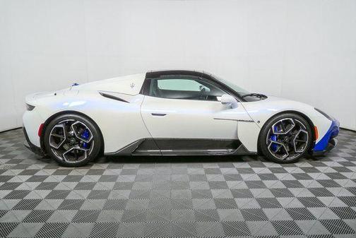 2024 Maserati MC20 Cielo