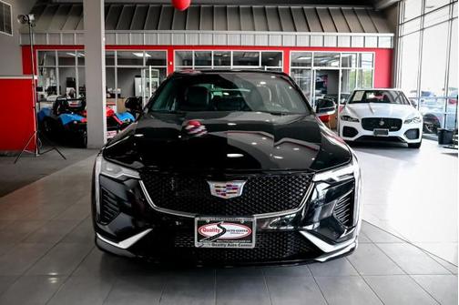 2022 Cadillac CT4 Sport