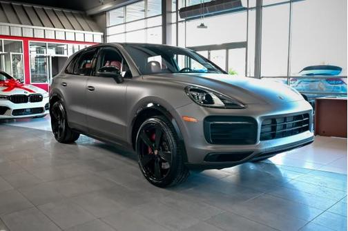 2022 Porsche Cayenne Cayenne