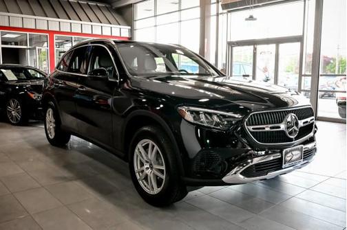 Black 2023 Mercedes-Benz GLC 300 4MATIC